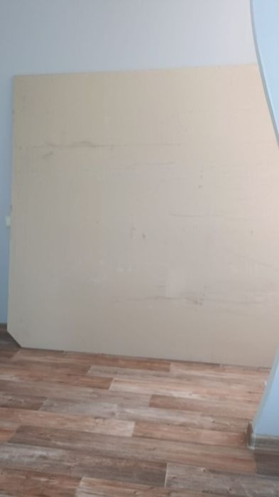 Продам кровать без матраса