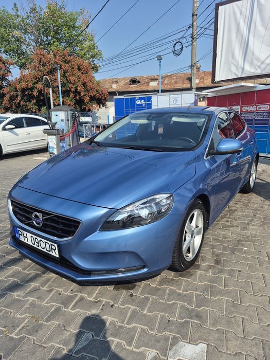 Vând Volvo V40 !