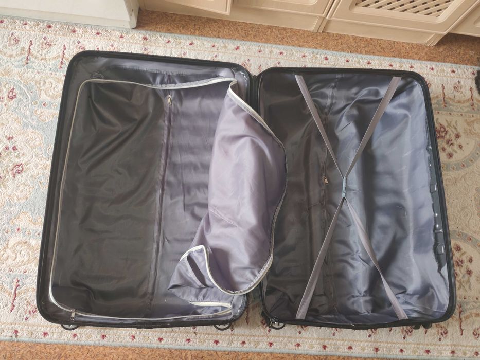 Чемодан  чемодан