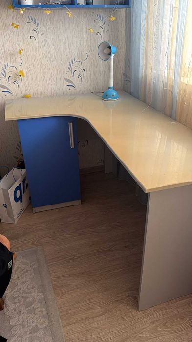 Детские столы для школьника