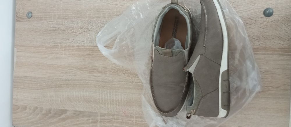 Продам мужскую обувь