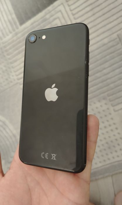 iPhone SE 2 liber si tot OK