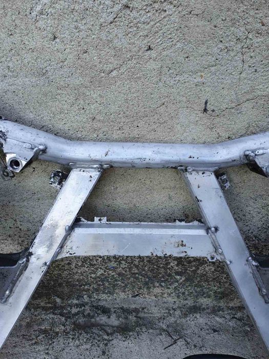 Преден мост BMW E39 520I