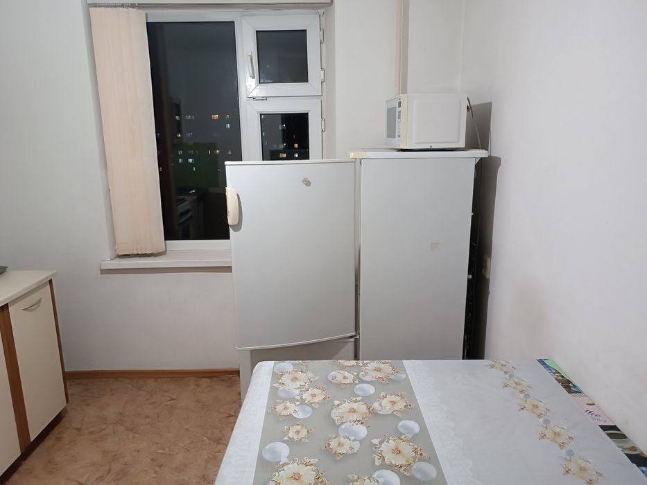 Срочно! продаю 2-х комнатную на Юго-Востоке 30 мкр ул. Рыскулова - Vista 5
