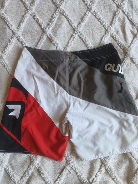 Дрехи quicksilver, element, dickies, charhartt, nike