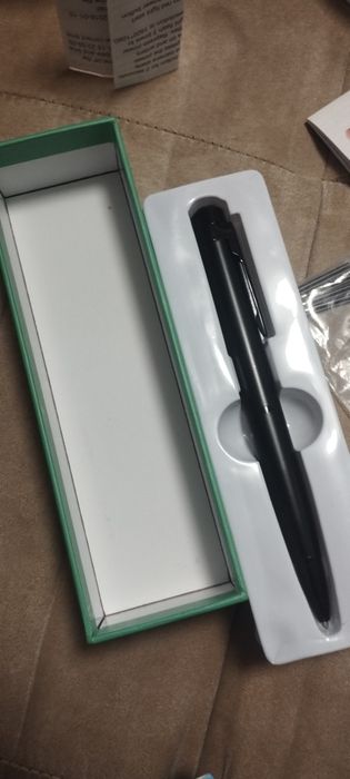 Химикалка с камера