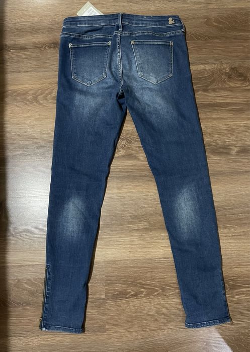 Нови Дамски дънки и панталони Zara, Bershka, H&M и др