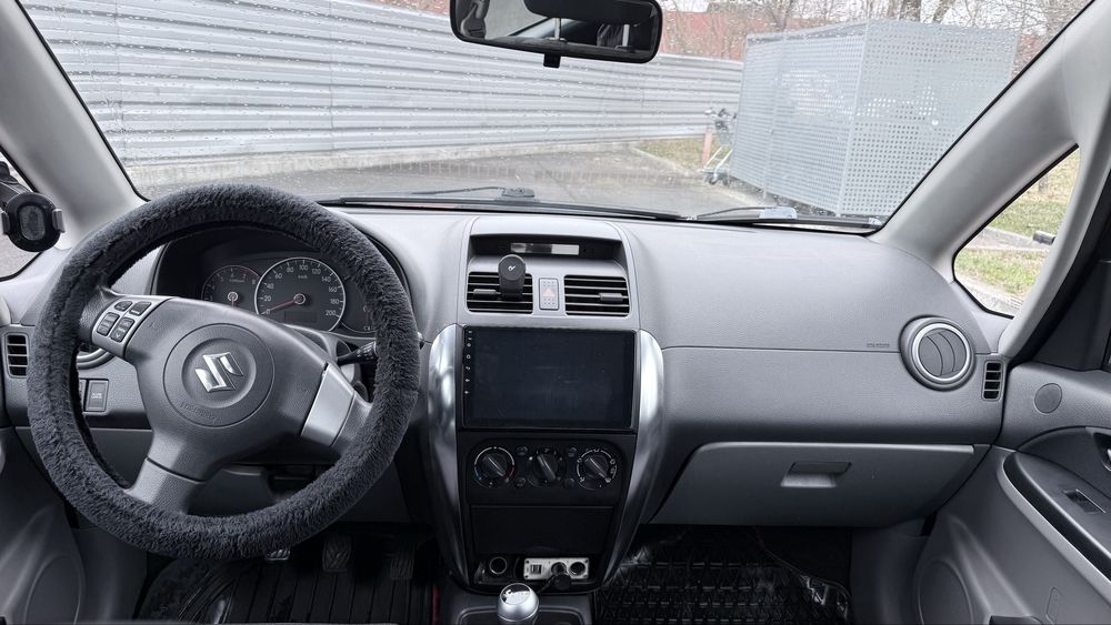 Suzuki SX4 1.5 2008(Nu raspund la mesaje)