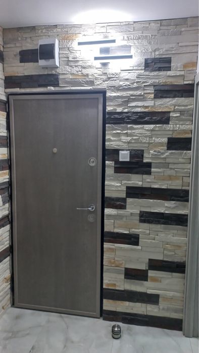 Apartament 2 camere, balcon la etajul 1 de inchiriat
