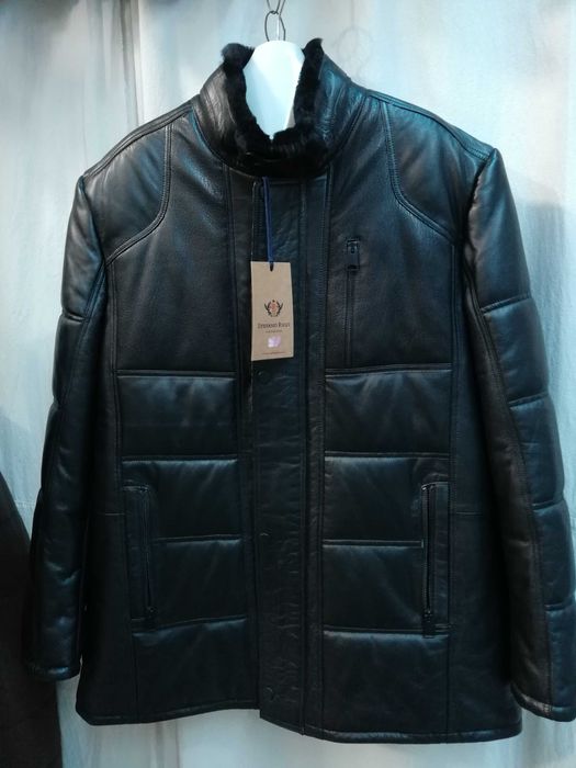 Продам куртку кожанную Stefano Ricci