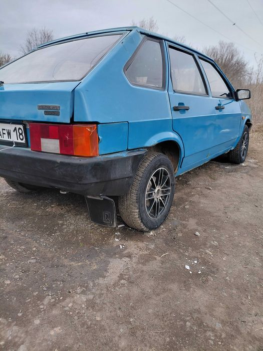Продам ваз 2109.