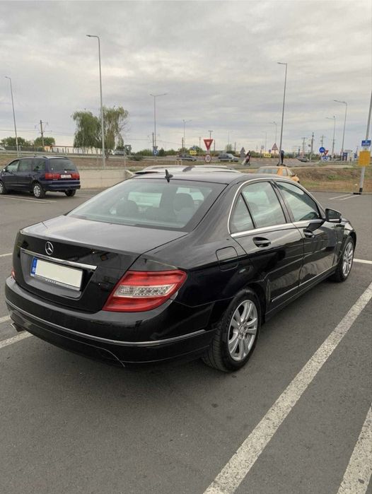 Mercedes Benz C 220 automat Avantgarde / Euro 5 / 170 cp/ multe dotari
