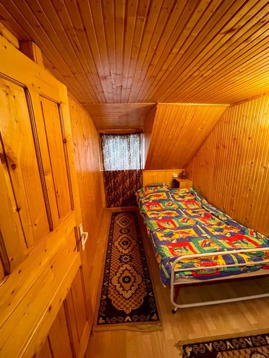 Cabana in Muntele Baișorii