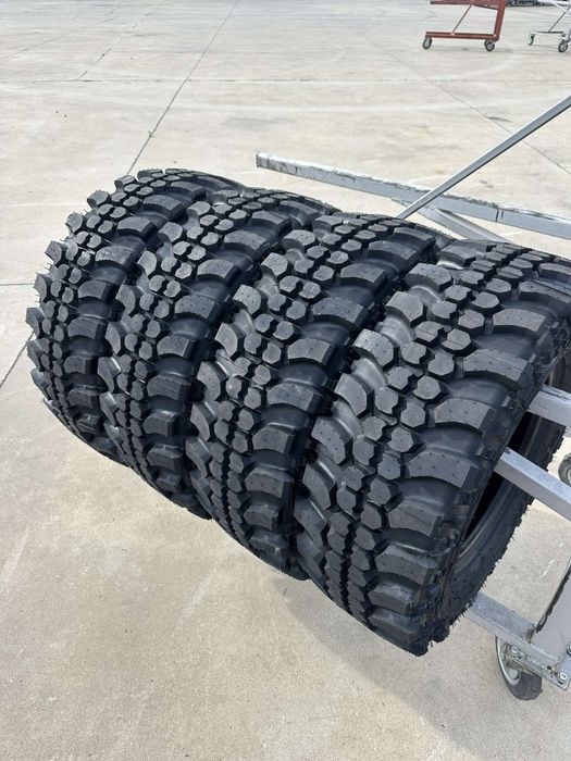 DOAR ASTAZI!Set 4 anvelope 265 70 16 simex 4x4 garantie 3 ani nerulate