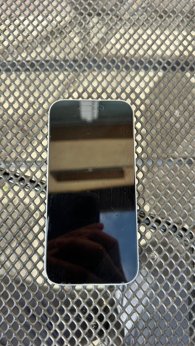 Vand/Schimb Iphone 15