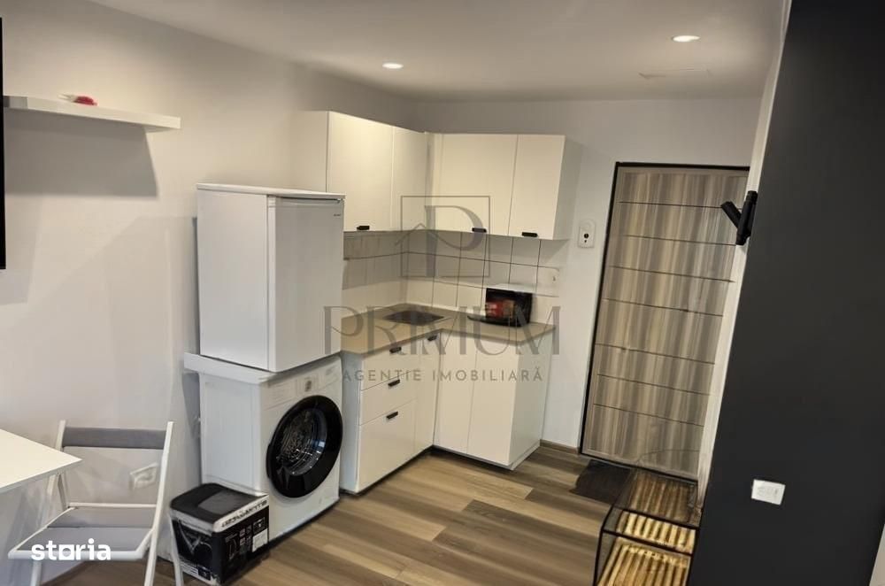 Garsoniera Spatioasa - Semidecomandat - Mobilată și Utilata