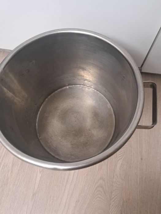 oale vechi facute manual inox