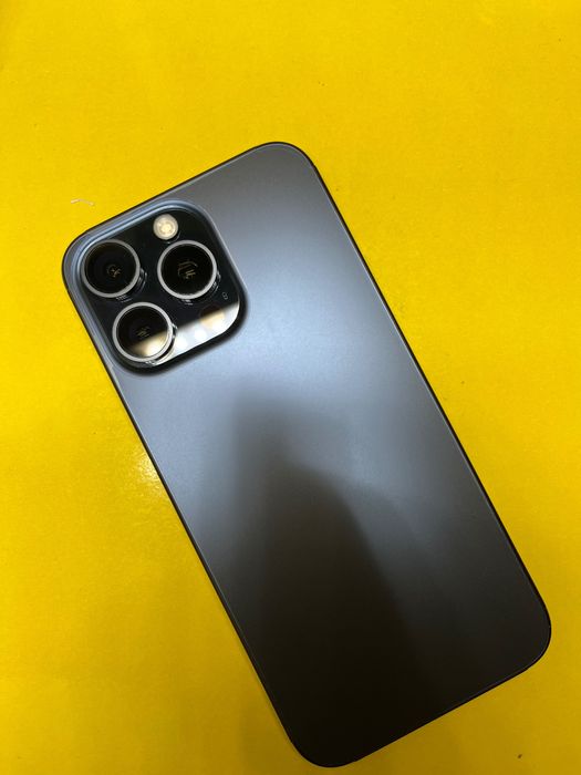 iPhone 15 pro max ideal