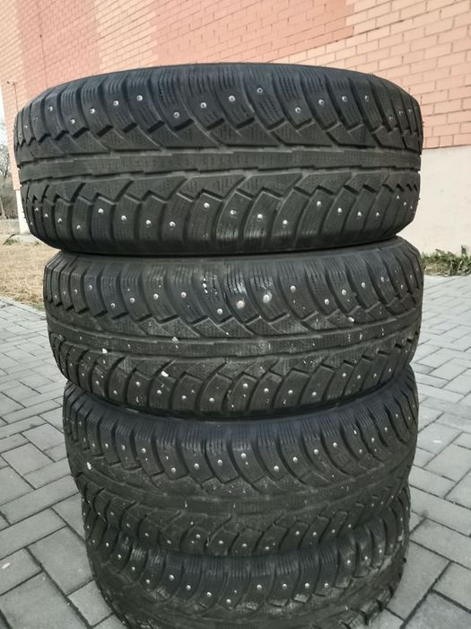 Продам новый резина R17