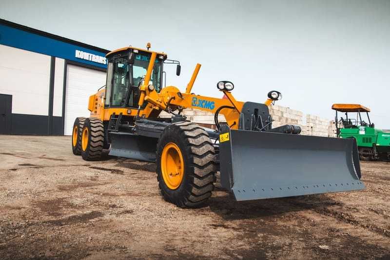 Автогрейдер XCMG GR165. XCMG GR180. XCMG GR215.