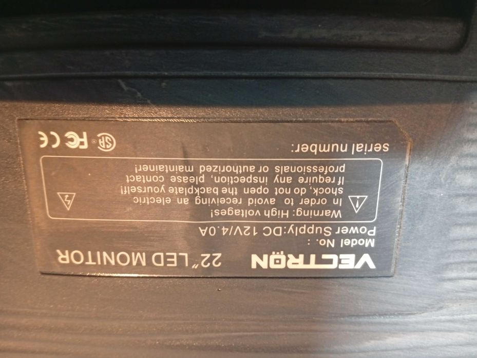 Продам для видеонаблюдения мониторы17-24дюйма б\у