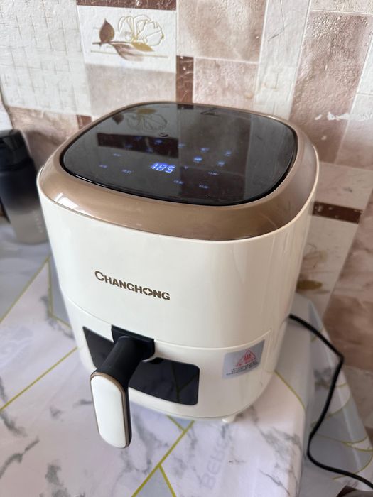 Продам аэрогриль в отличном состояний.