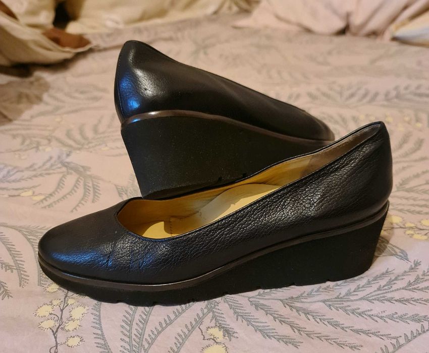 Дамски обувки BRUNATE-11 евро.