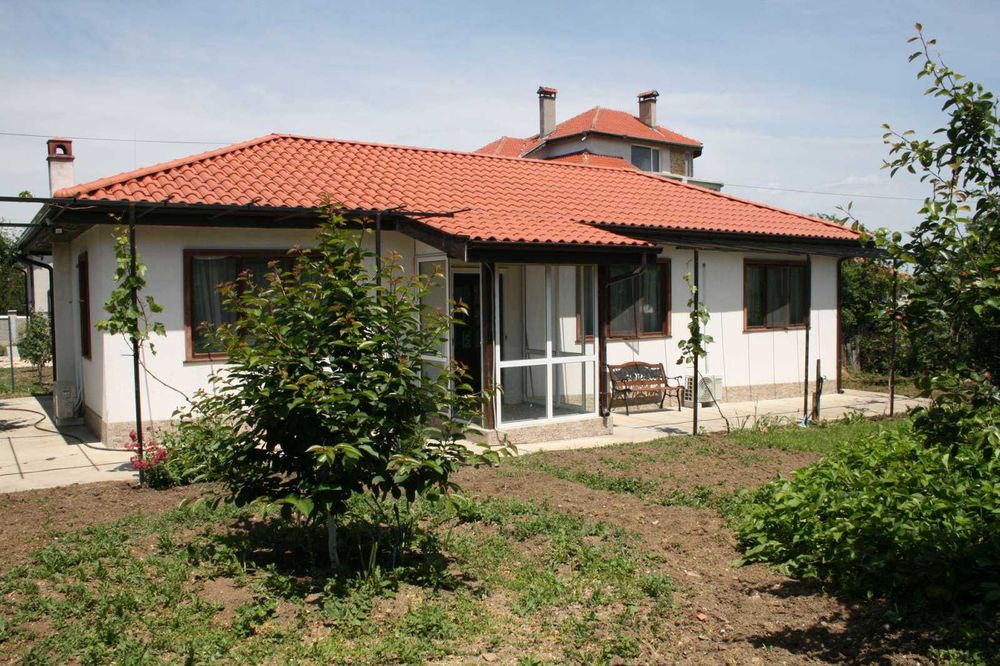 Къща под наем с. Кичево