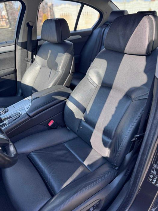 BMW Seria 5 / F10 / 520d / LCi / Facelift 11999