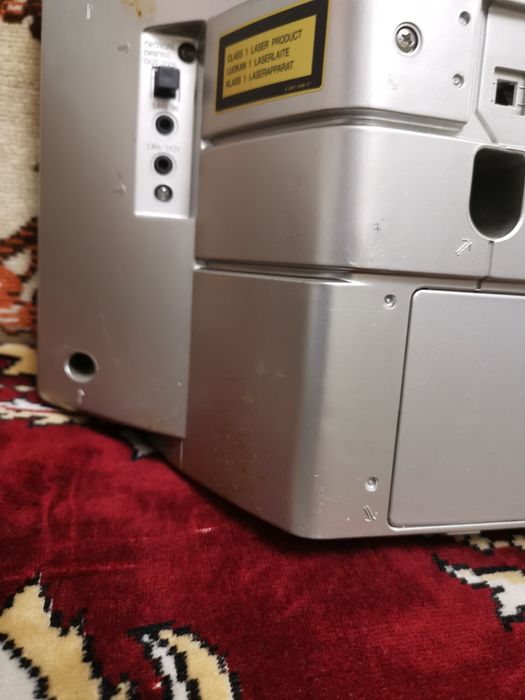 Radio caset SONY auto revers-Cd-D55