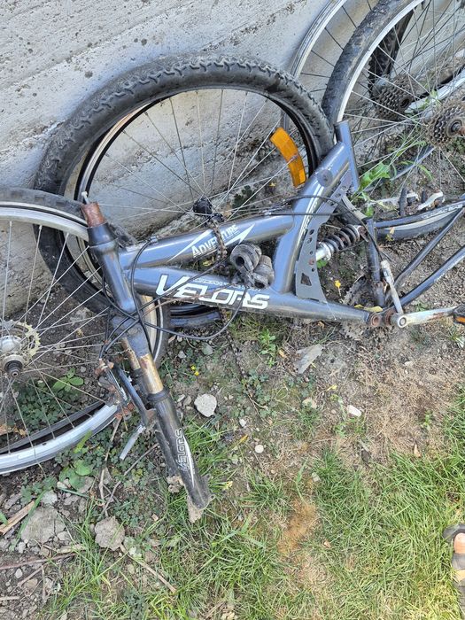 Tot la 50 lei,piese bicicleta