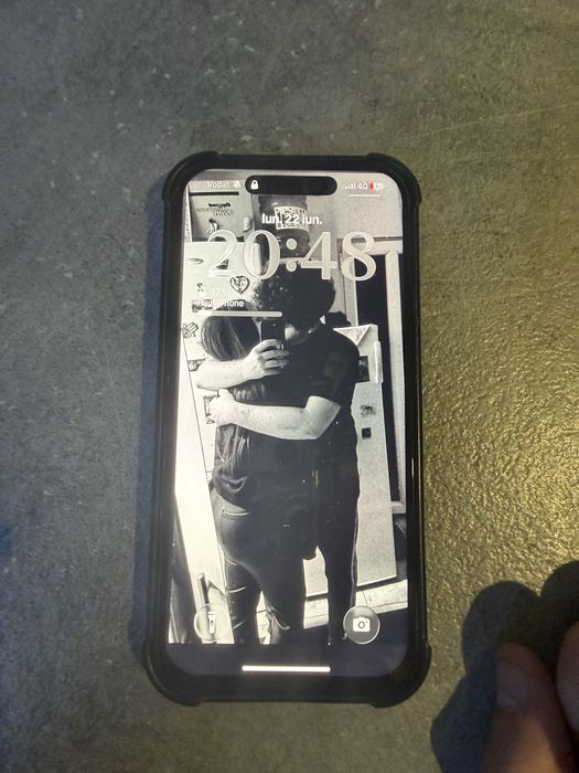 Vand iphone 15 pro 128 gb impecabil fara socuri