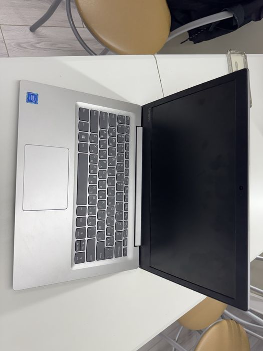 Продам ноутбук ленова