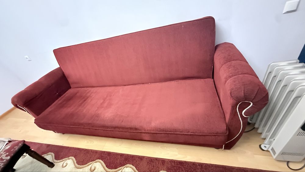 Диван и кресло продам срочно