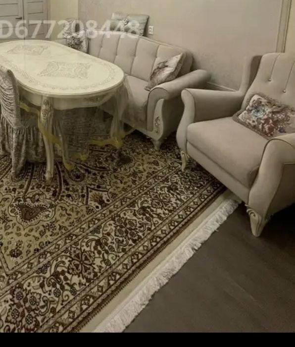 Продам диван с креслой