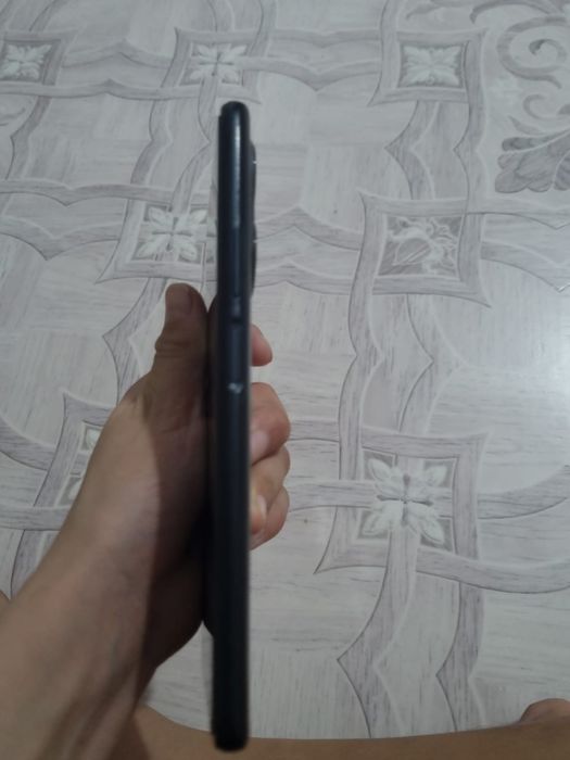 Продам Honor x7.