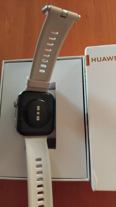 Huawei watch fit4