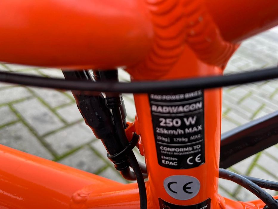 Bicicleta electrică RADWAGON