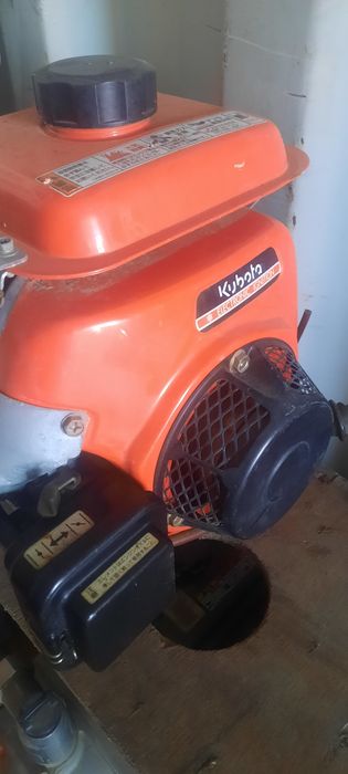 Мотопомпа бензиновая.