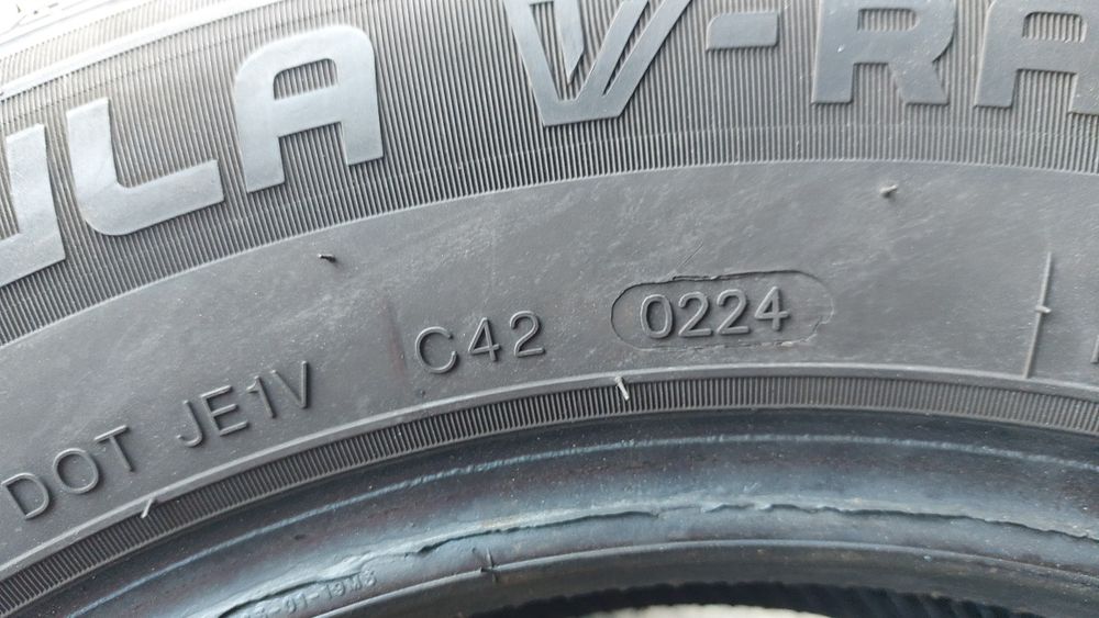 Гуми за Бус 225/65/16 C Rotalla 2 броя