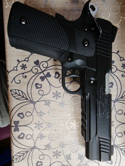 Еърсофт пистолет KJW KP05 (Hi-Capa)
