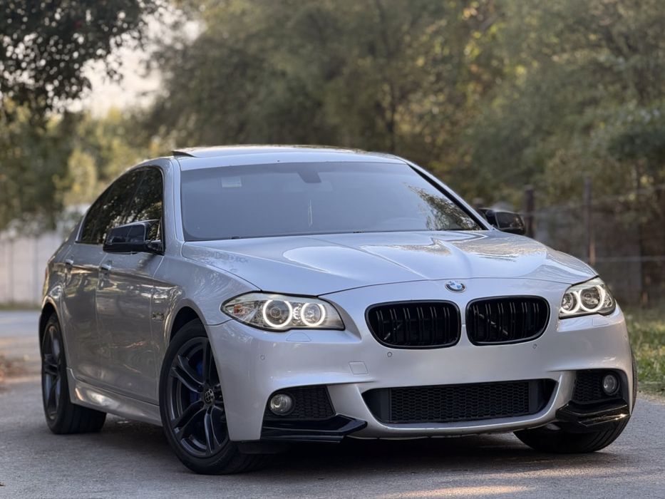 BMW Seria 5 2013 — imagine 2
