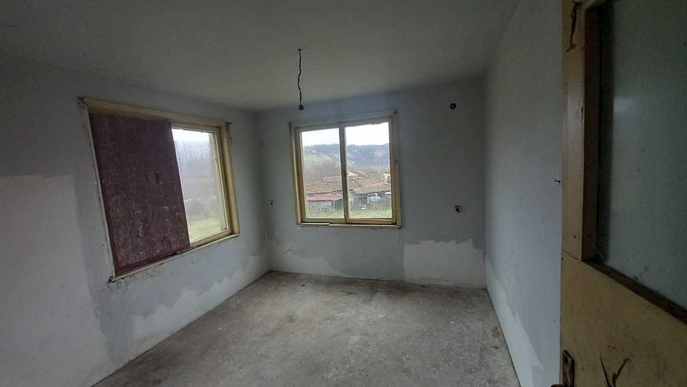 Продава се Къща в с. Дряновец, Област Разград - 150 кв.м за 113 €/кв.м - Снимка #7