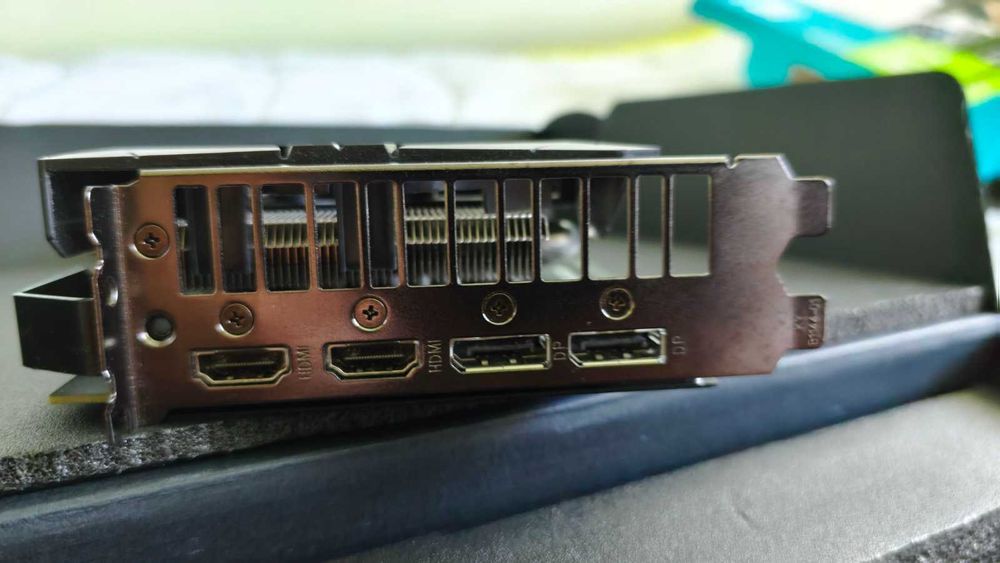 Видеокарта ASUS ROG GTX1650 Strix