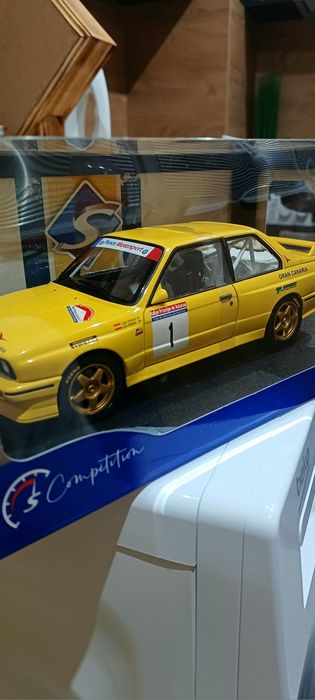 Метално моделче BMW