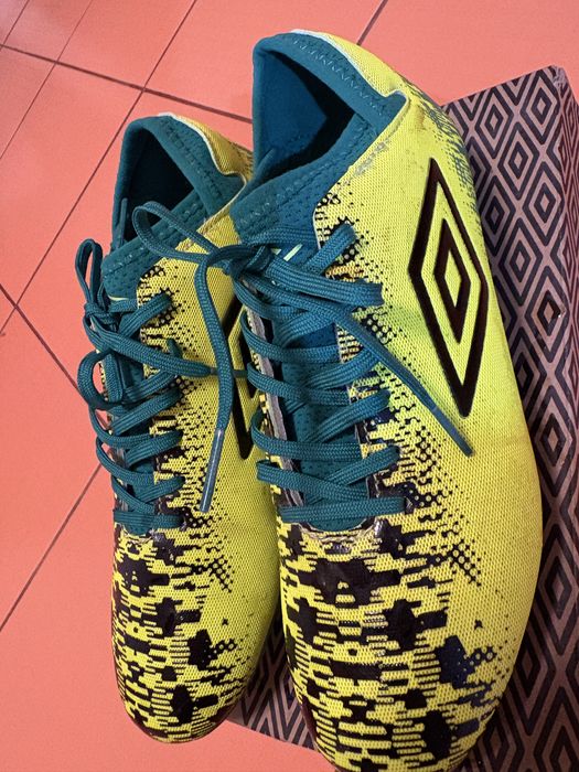 Adidasi Fotbal Umbro