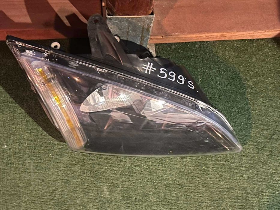 фар десен Ford Focus 2004-2008г. #599S