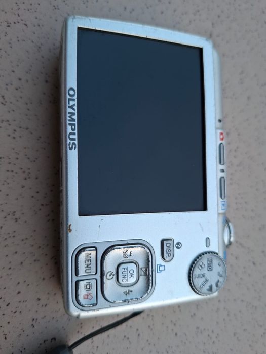 Aparat foto compact Olympus FE 230