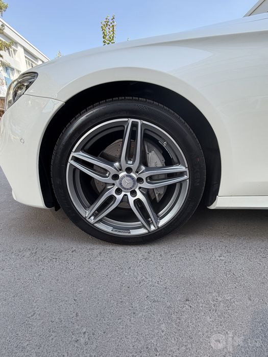 Mercedes Benz W 213 E 200 Sport