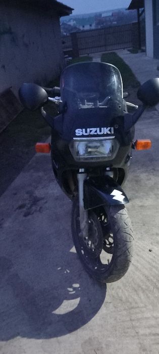 Suzuki gsx  600f
